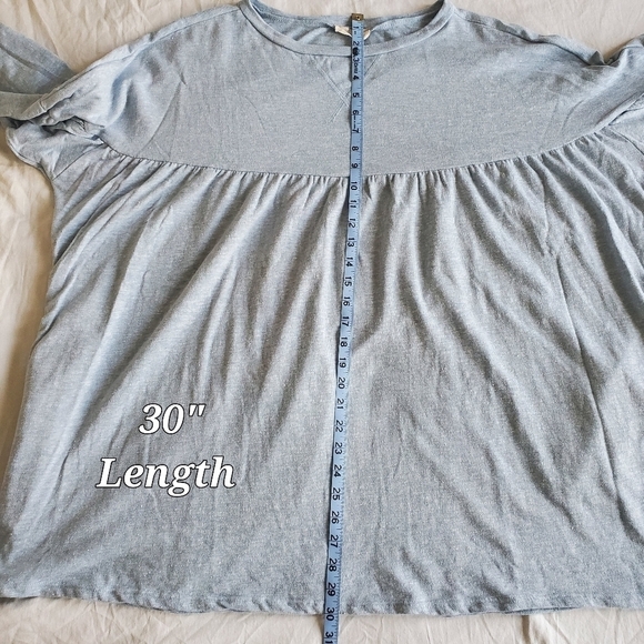 ALTARD State Light Blue Babydoll Sweatshirt Top Size Medium Long Sleeve HAS HOLE - Picture 10 of 12